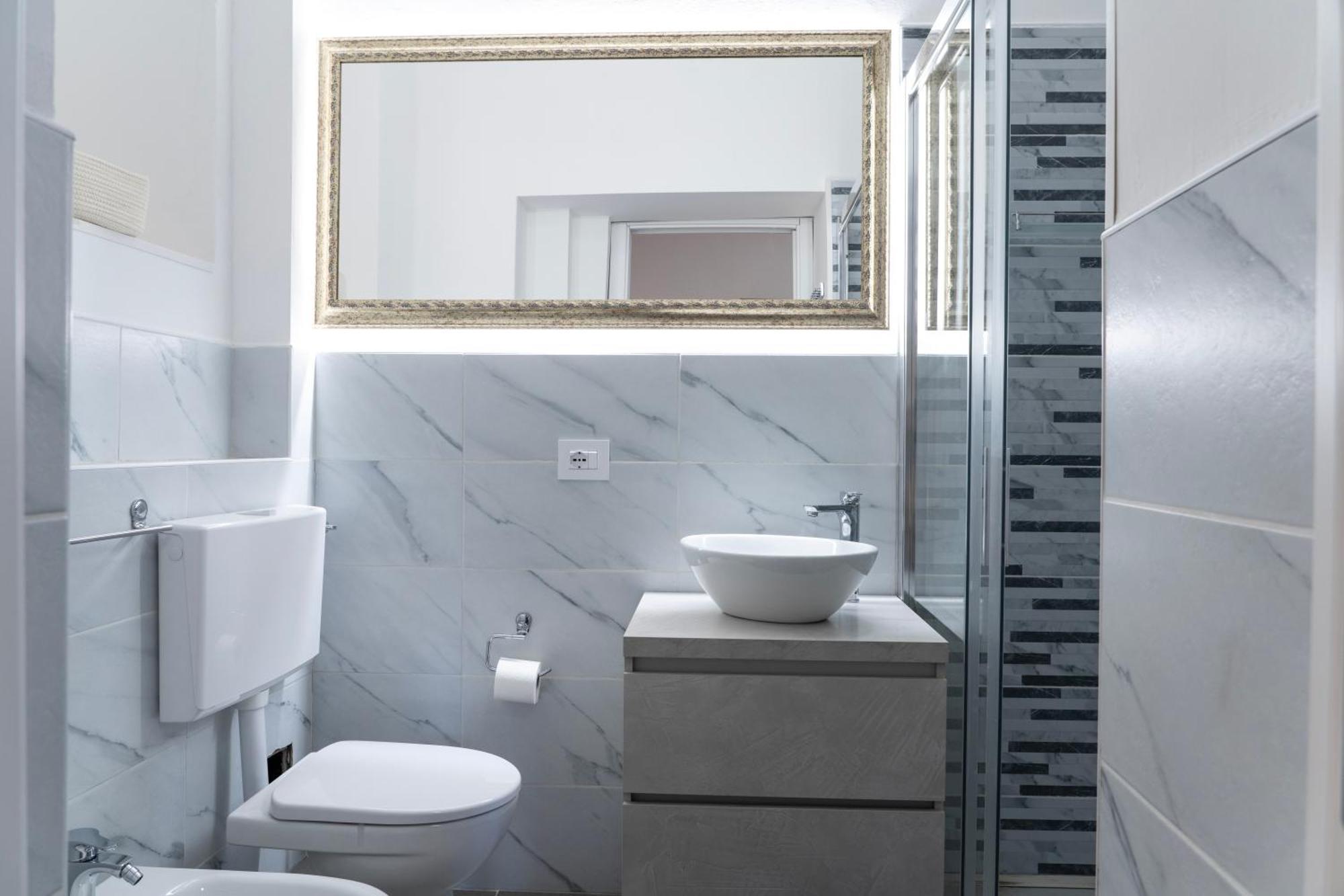 5Min From Citta Alta Chic Bergamo City Apartment Ngoại thất bức ảnh